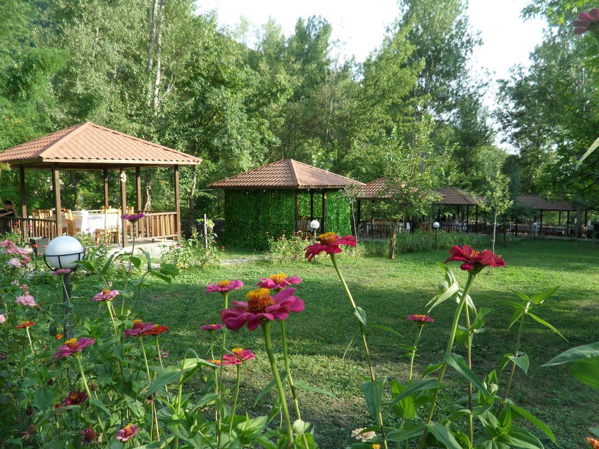 Kish Adasi Sheki Exterior foto