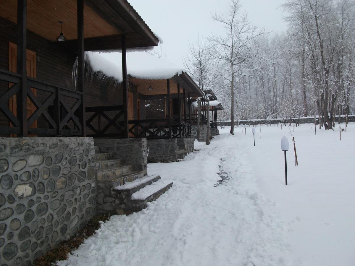 Kish Adasi Sheki Exterior foto