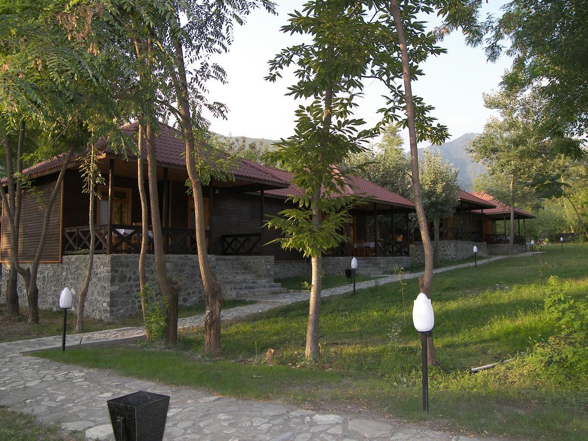 Kish Adasi Sheki Exterior foto