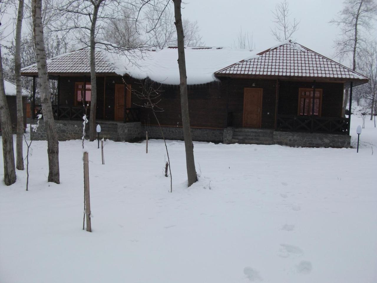 Kish Adasi Sheki Exterior foto