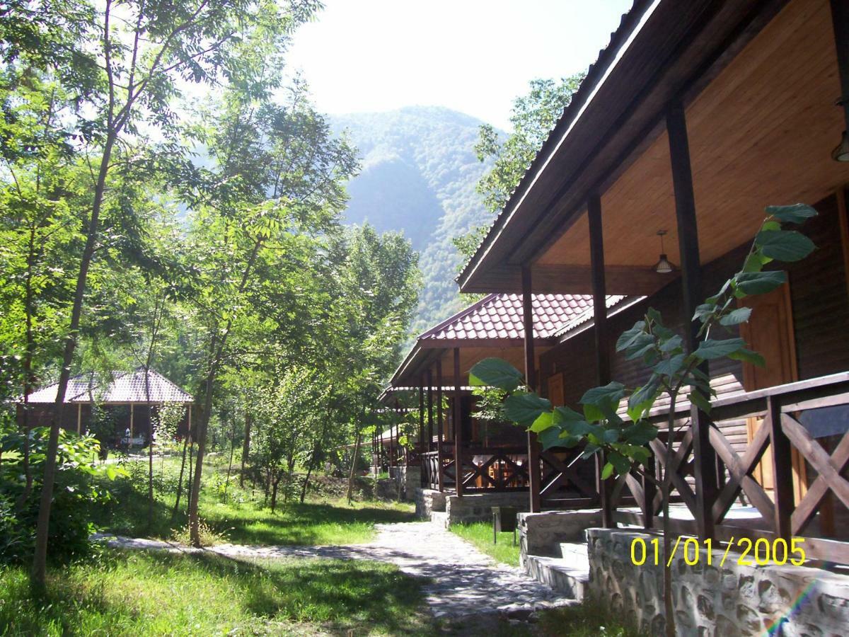 Kish Adasi Sheki Exterior foto